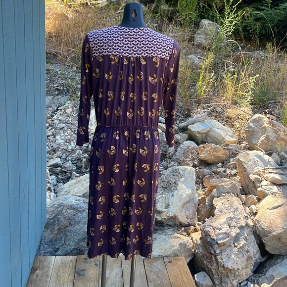 Boden NWOT Fun Colorful Floral print Flattering Style midi 3/4 sleeve sz 10L - Picture 4 of 9